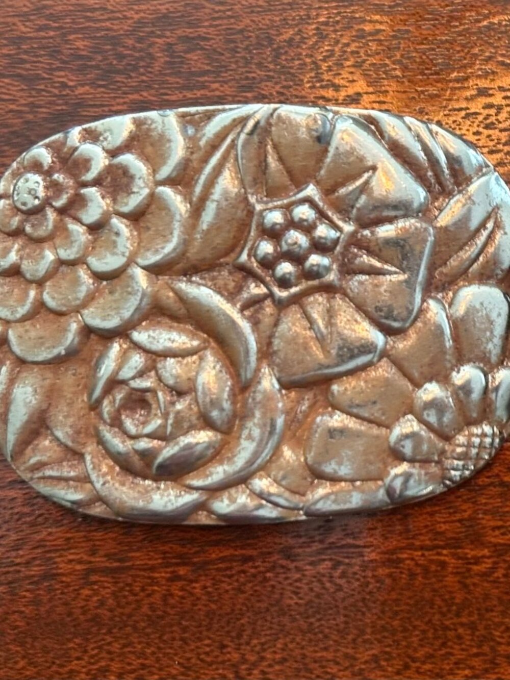 Pair of Vintage floral relief metal clasps w/ pronged fastening clips